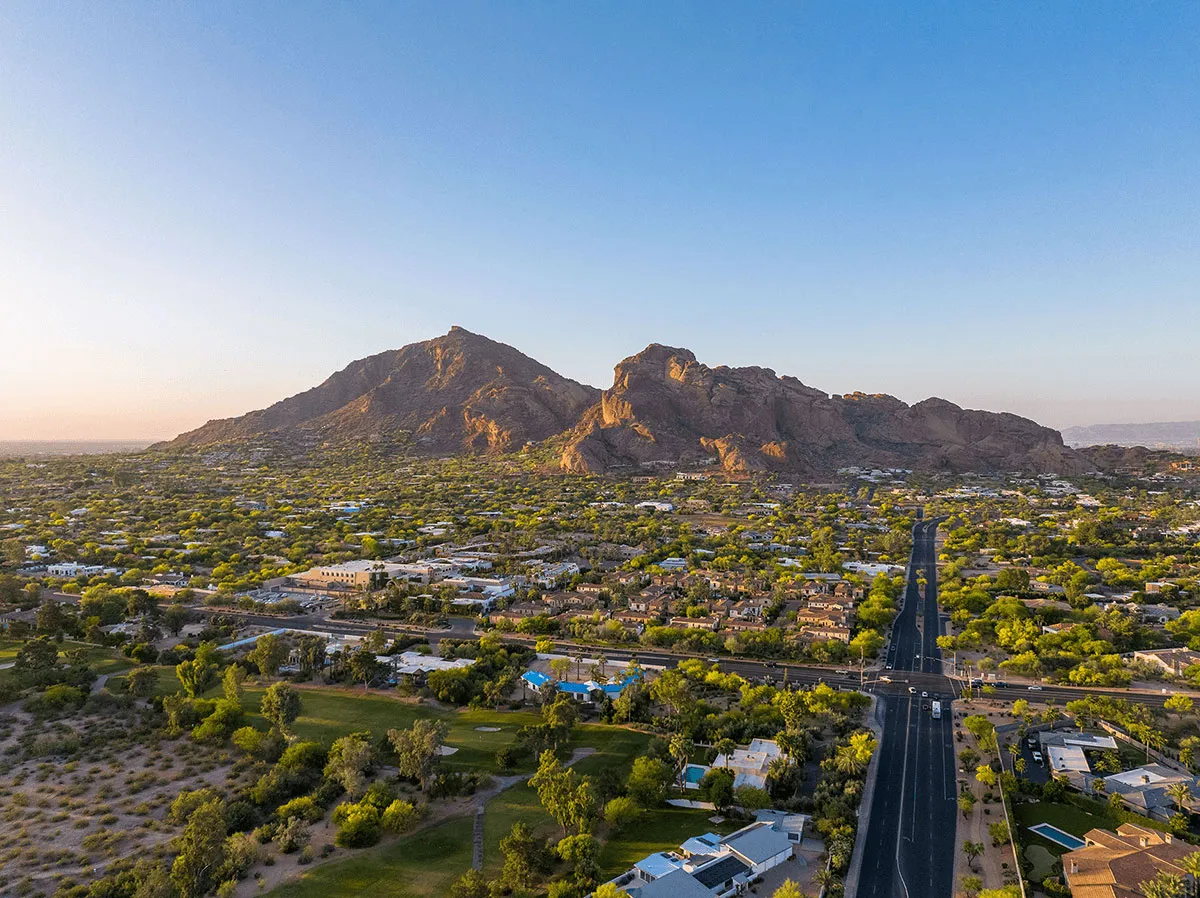 westworld-camelback-mountain